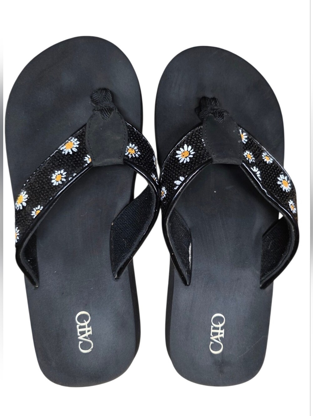3 Pair Sandal/Flip Flops Size 8 - Picture 3 of 10